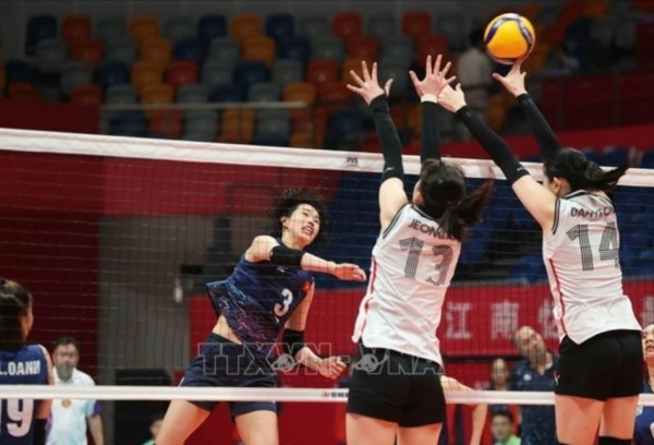 ASIAD 19: Bóng chuyền nữ Việt Nam thắng nghẹt thở Hàn Quốc