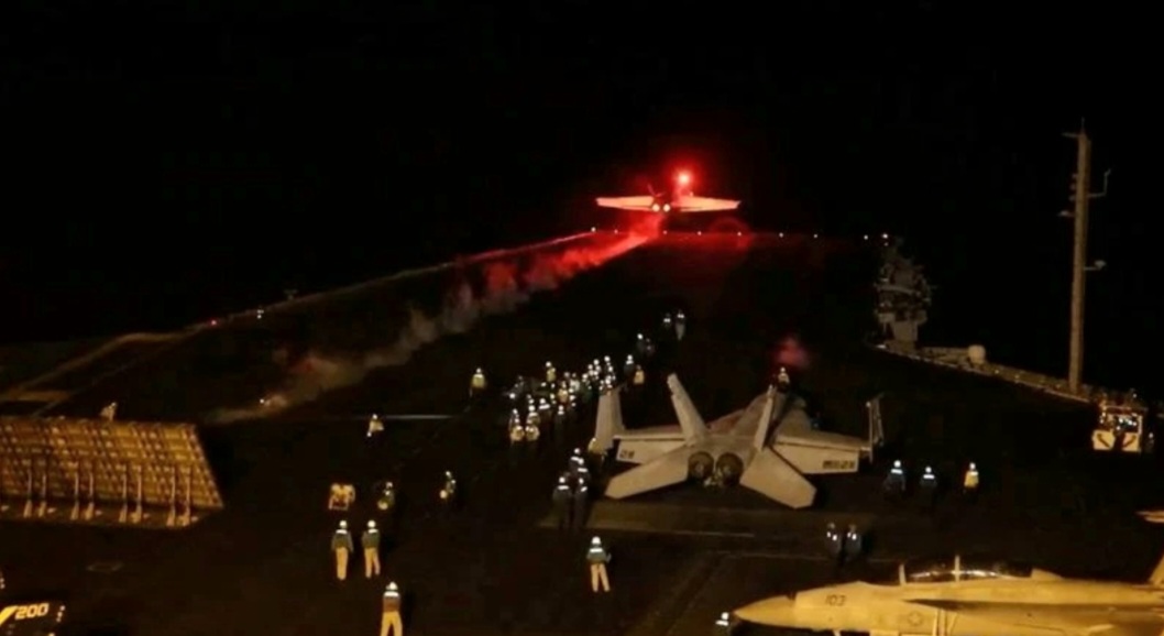 Mỹ tấn công các mục tiêu của Houthi ở Yemen