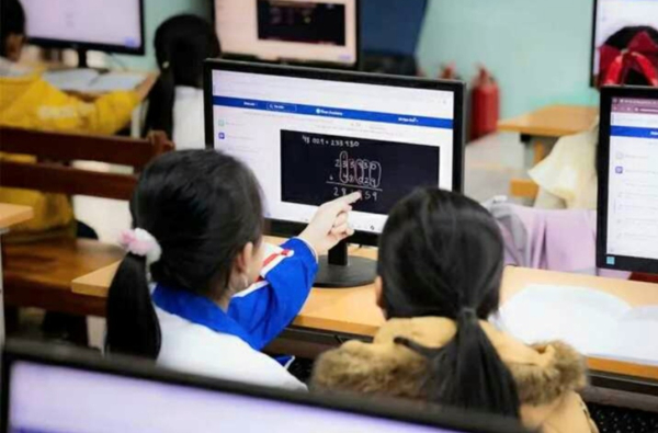 Việt Nam đạt tiến bộ lớn trong ứng dụng nền tảng giáo dục trực tuyến