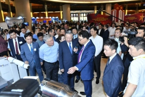 Cải cách thể chế, pháp luật - chìa khóa tháo gỡ khó khăn