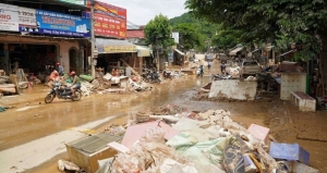 Miền tây Nghệ An ngổn ngang sau cơn lũ dữ