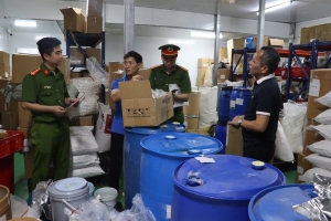 Quảng Ninh: Khởi tố 2 đối tượng sản xuất, buôn bán thực phẩm chức năng giả quy mô lớn
