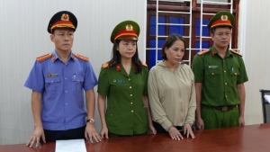 Bị bắt vì sản xuất, buôn bán hàng triệu lít dầu ăn giả