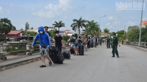 Vướng vào cạm bẫy vì tin lời “việc nhẹ, lương cao”