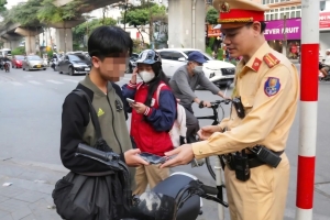 Tháng 2/2026: Hà Nội xử lý hơn 1,4 nghìn học sinh vi phạm giao thông