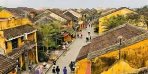 Giữ Hội An không chỉ là giữ lại những mái ngói rêu phong
